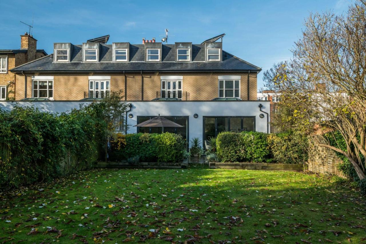 Breathtaking Putney Home With Gorgeous Garden Richmond  Bagian luar foto
