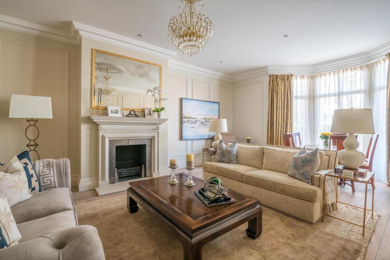 Breathtaking Putney Home With Gorgeous Garden Richmond  Bagian luar foto